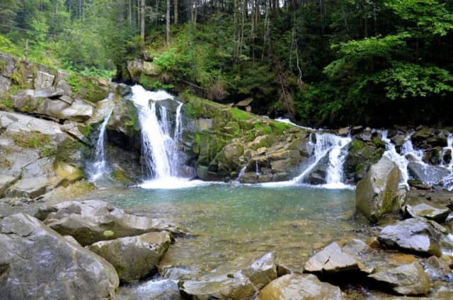 Водоспад Кам’янка: одна з найвідоміших локацій Сколівщини